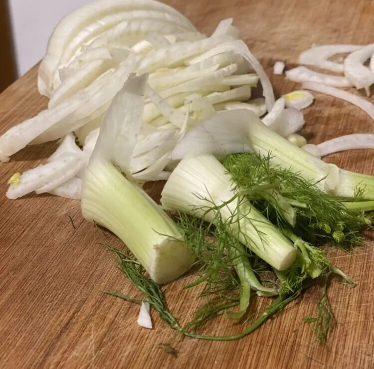Курица, запеченная с фенхелем · 3
