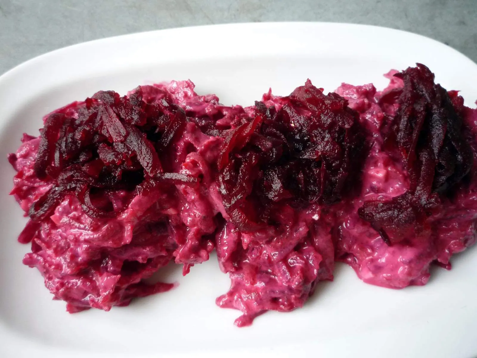 Insalata di barbabietola e caprino