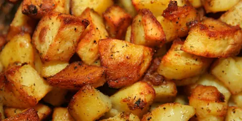 Картофель, запечённый с розмарином